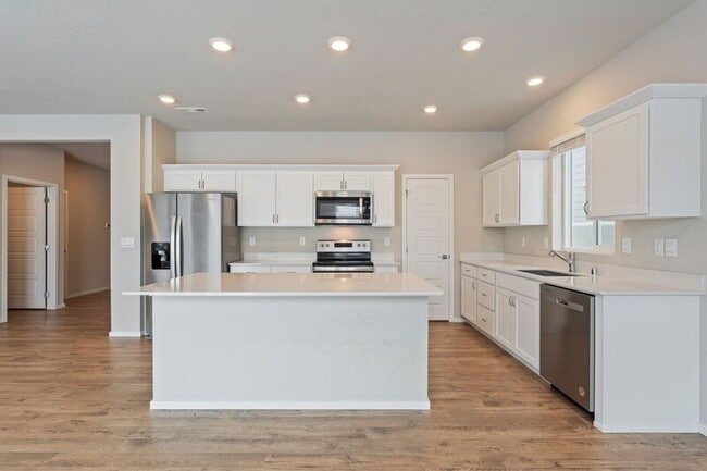 Building Photo - 20601 E Mdw Spg Lp