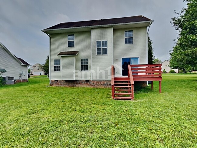Building Photo - 2502 Euclid Dr