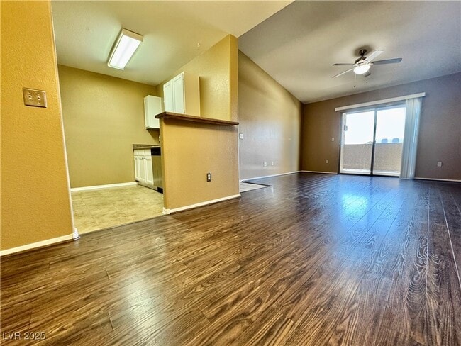 Building Photo - 45 Maleena Mesa St