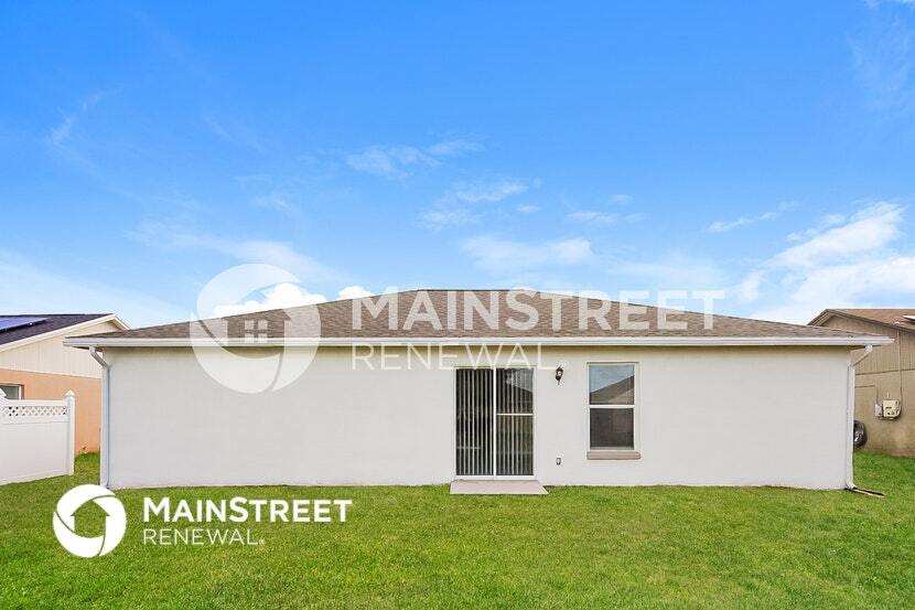 Building Photo - 730 Sierra Cir