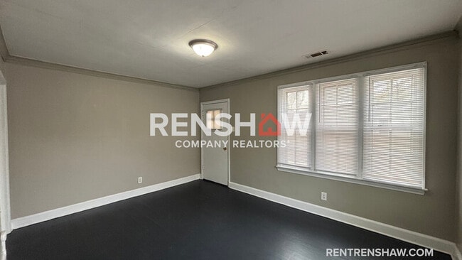 Building Photo - 3732 Hazelwood Ave