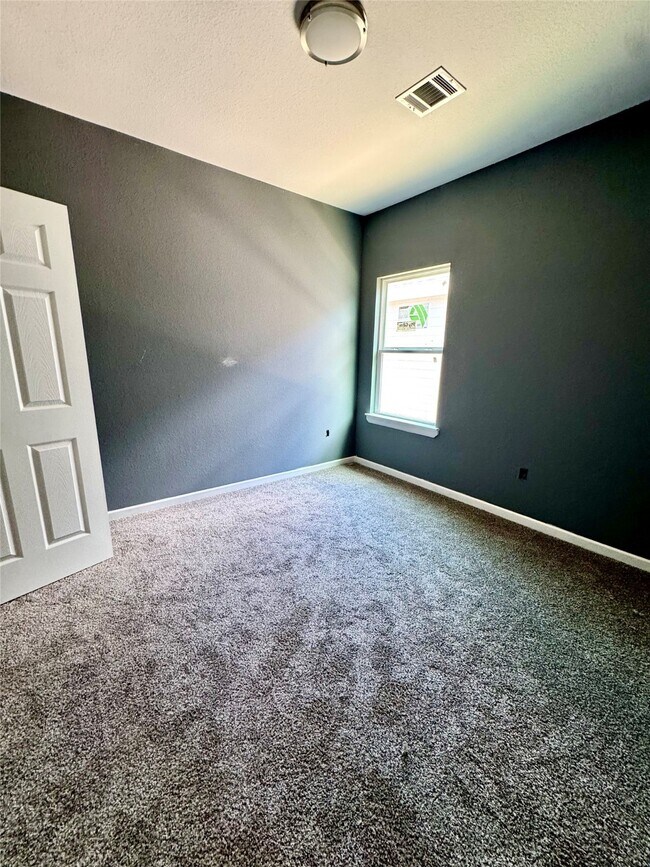 Building Photo - 17458 Wigeon Way Dr