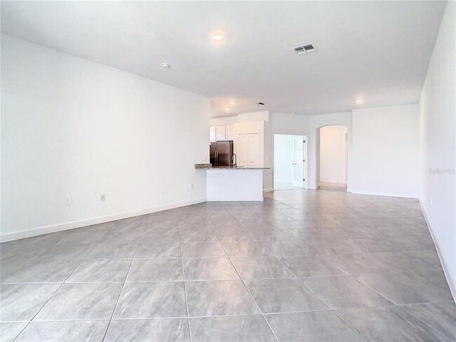 Building Photo - 15925 Clear Skies Pl