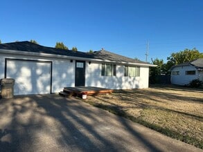 Building Photo - Very Nice Completely Remodeled 2 Bedroom 1...