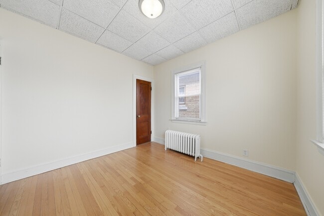 Building Photo - 1507 Ridgeland Ave