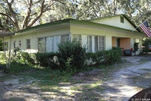 Building Photo - 14509 E County Road 325