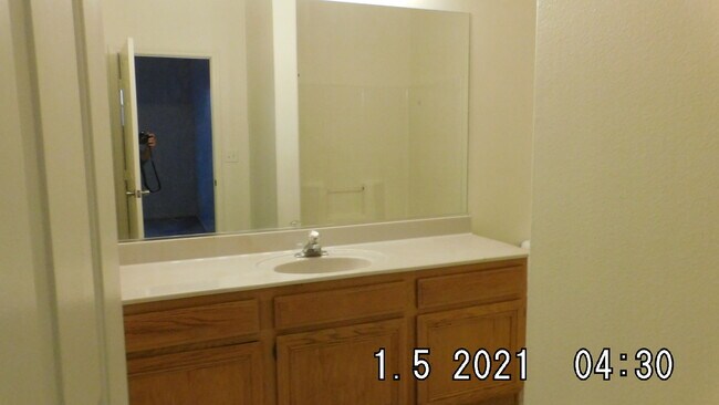 Building Photo - 7143 S Durango Dr