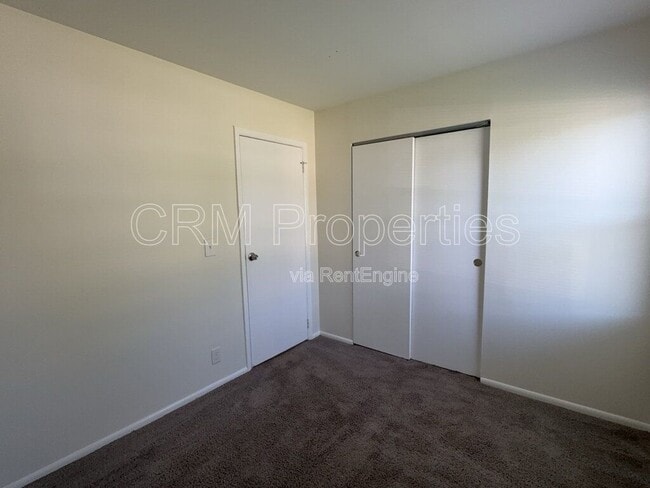Building Photo - 8501 Athens Ct