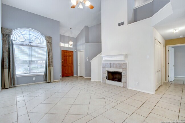 Building Photo - 6002 Woodway Pl