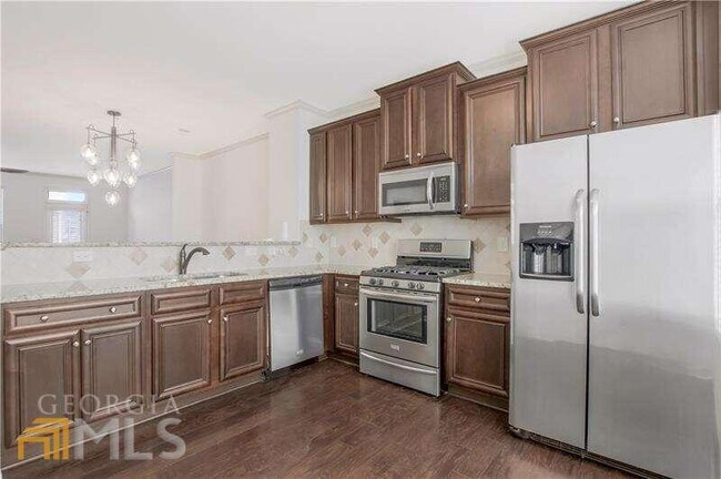 Building Photo - 3382 Vintage Cir SE