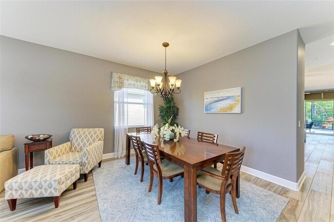 Building Photo - 135 River Enclave Ct