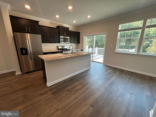 Building Photo - 8334 Dieter Dr