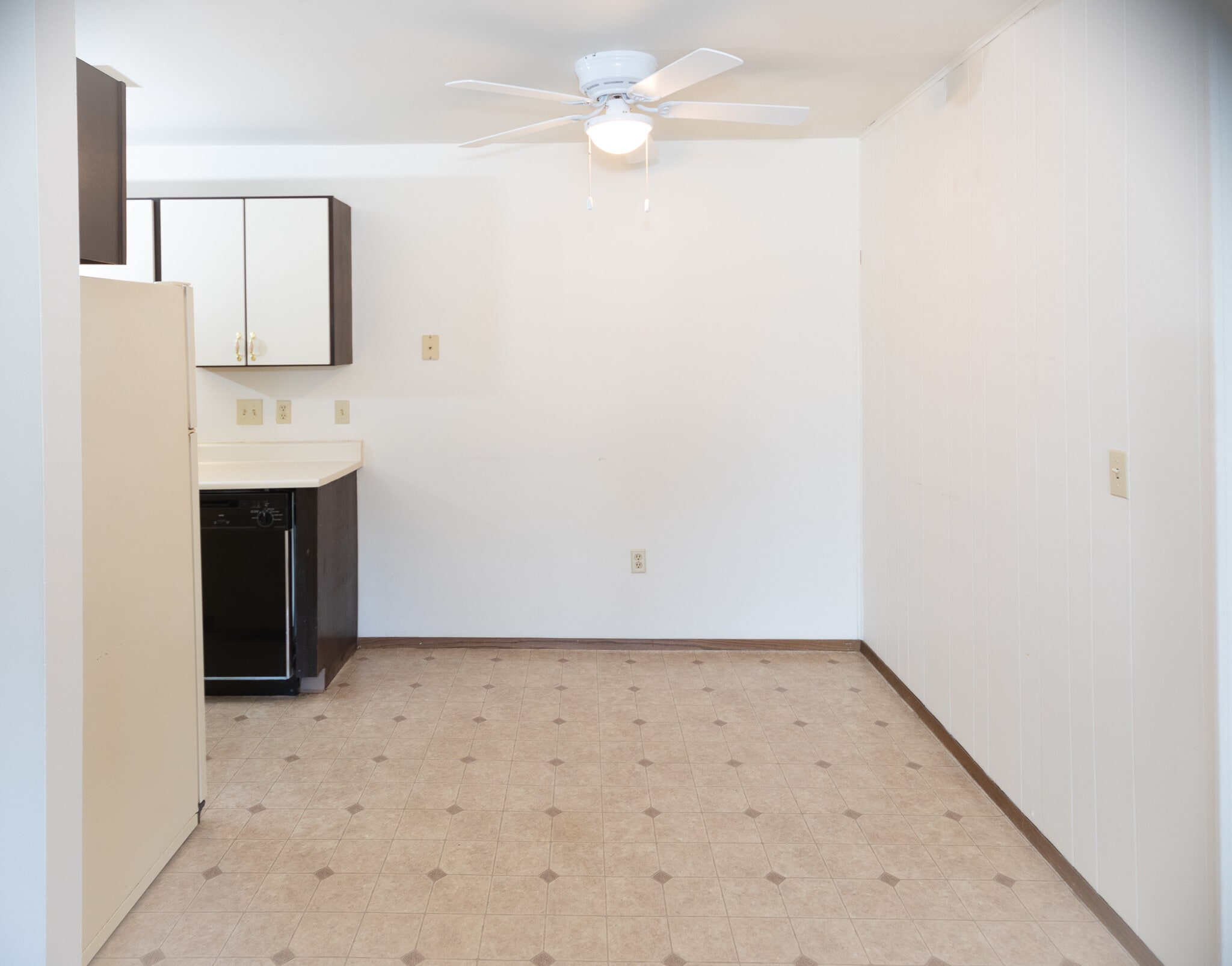 Silver Lake Apartments 917 Silver Lake Dr Portage WI 53901