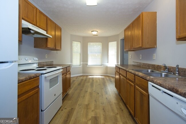 Building Photo - 4442 Gaelic Way SW
