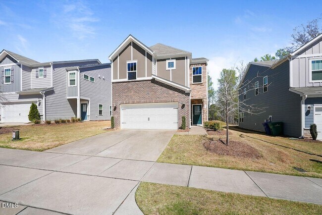 Building Photo - 319 Joneshaven Dr