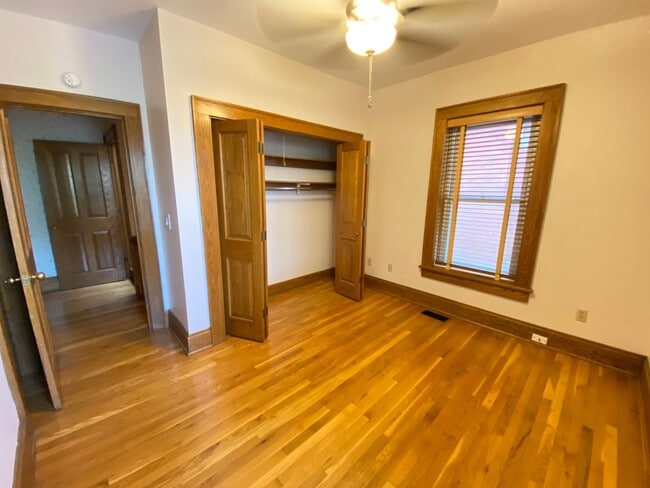 Building Photo - Rare Brick Single Family House On Goodale Park