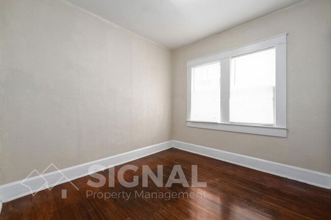 Building Photo - 1618 51st St W