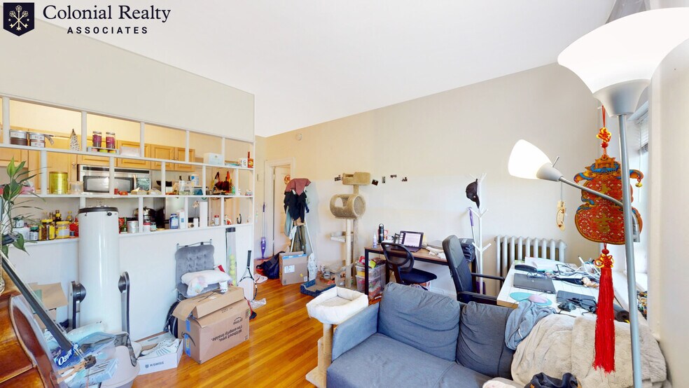 Building Photo - 1071 Beacon St