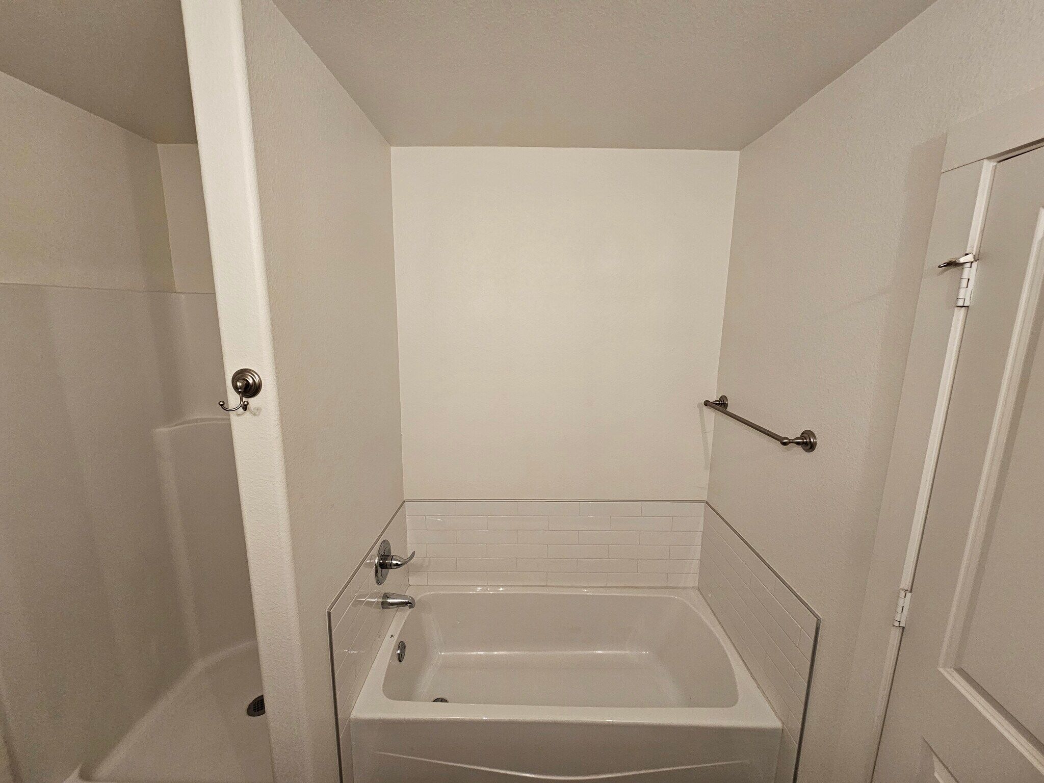 Building Photo - 1710 100th St