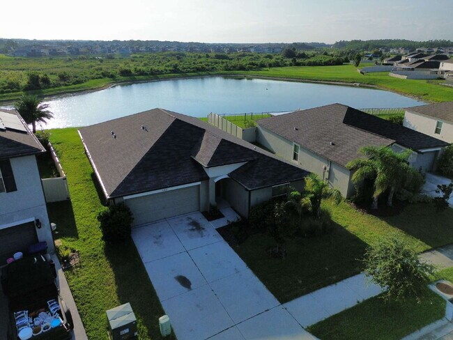 Building Photo - 31857 Sun Kettle Lp