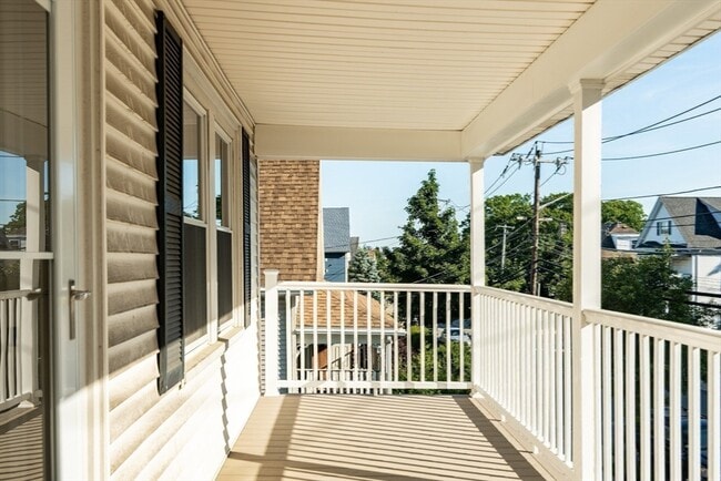Building Photo - 601 Highland Ave