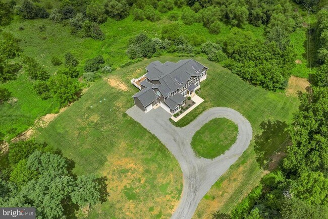 Building Photo - 38149 John Wolford Rd