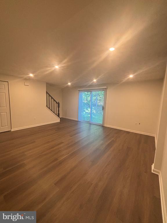 Building Photo - 2 Crosswood Ct