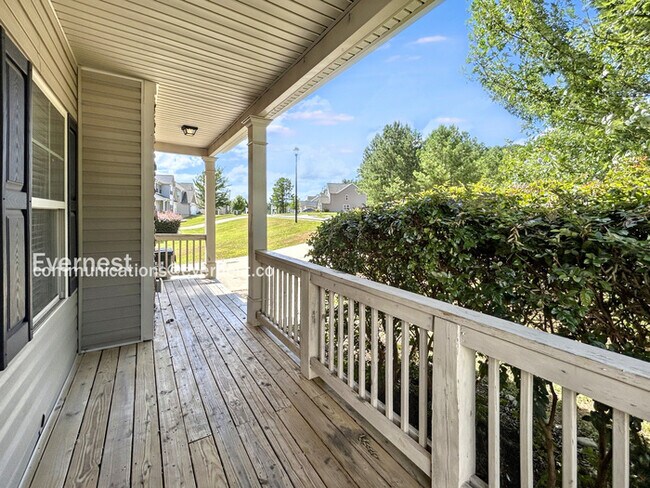 Building Photo - 345 Westridge Cir
