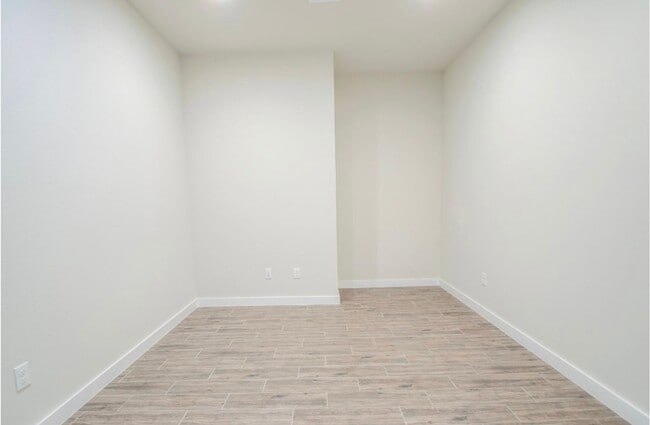 Building Photo - Gorgeous Newer Construction 4 Bedroom Home In The Highly Desirable Chisholm Ranch Subdivision!