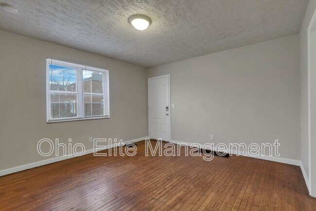 Building Photo - 209 N James Rd