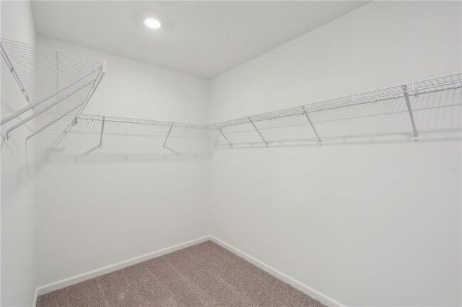 Building Photo - 522 Silverleaf Trl
