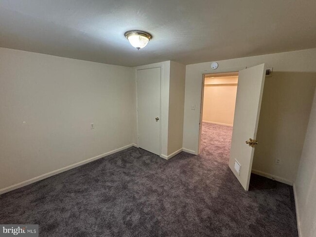 Building Photo - 6121 Quebec Pl