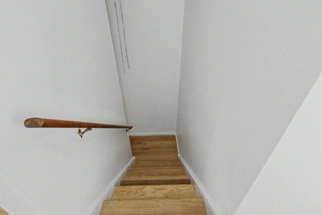 Building Photo - 2106 N Camac St