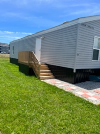 Building Photo - 23 Meadowview Ln