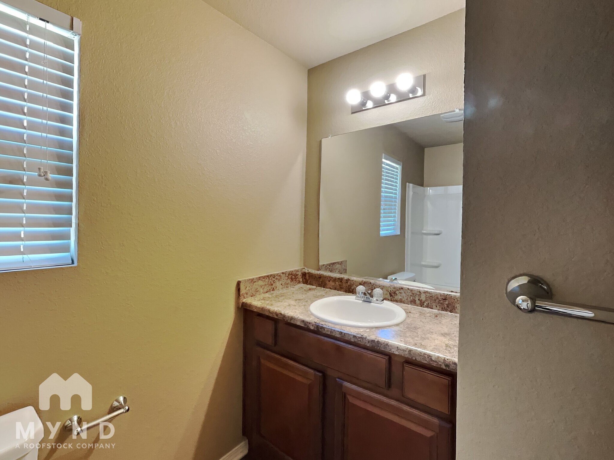 Building Photo - 12405 Solandra Cir