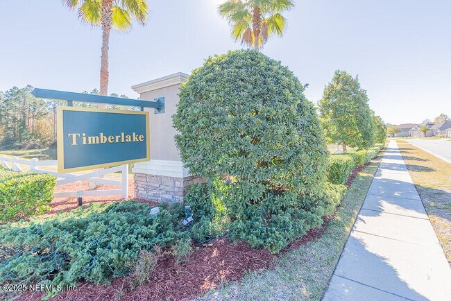 Building Photo - 95241 Tanglewood Dr