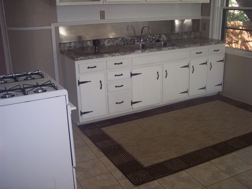 Building Photo - 110 Stone St