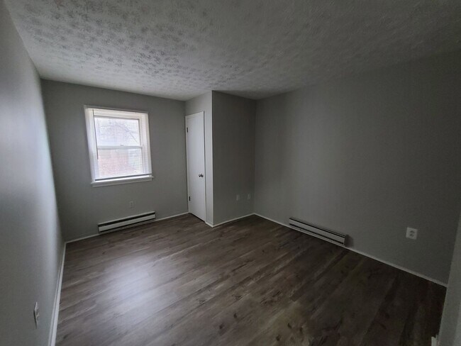 Building Photo - 19 Portsmouth Terrace