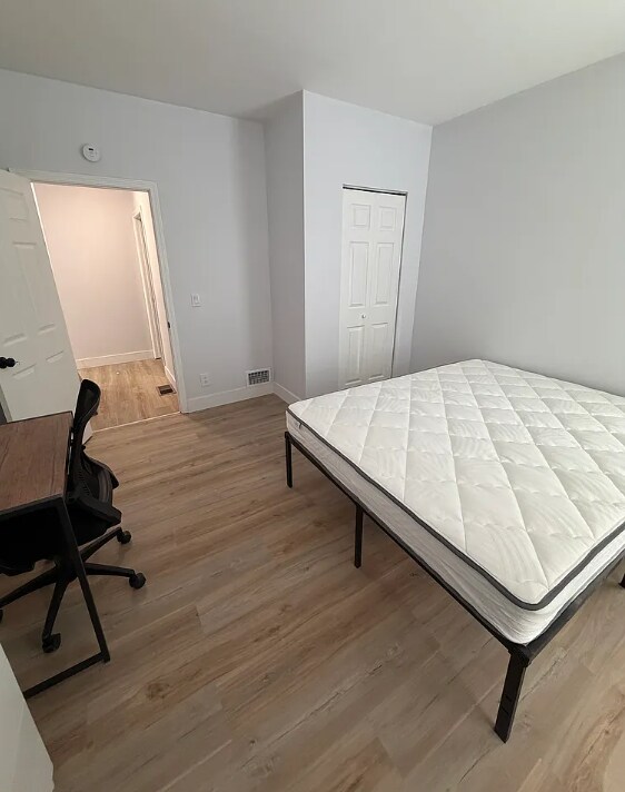 Building Photo - 34 Seminary Ave