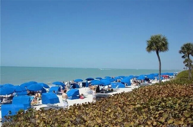 Building Photo - 6545 Valen Way