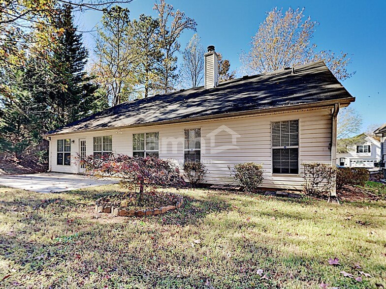 Building Photo - 3301 Freedom Landing NW