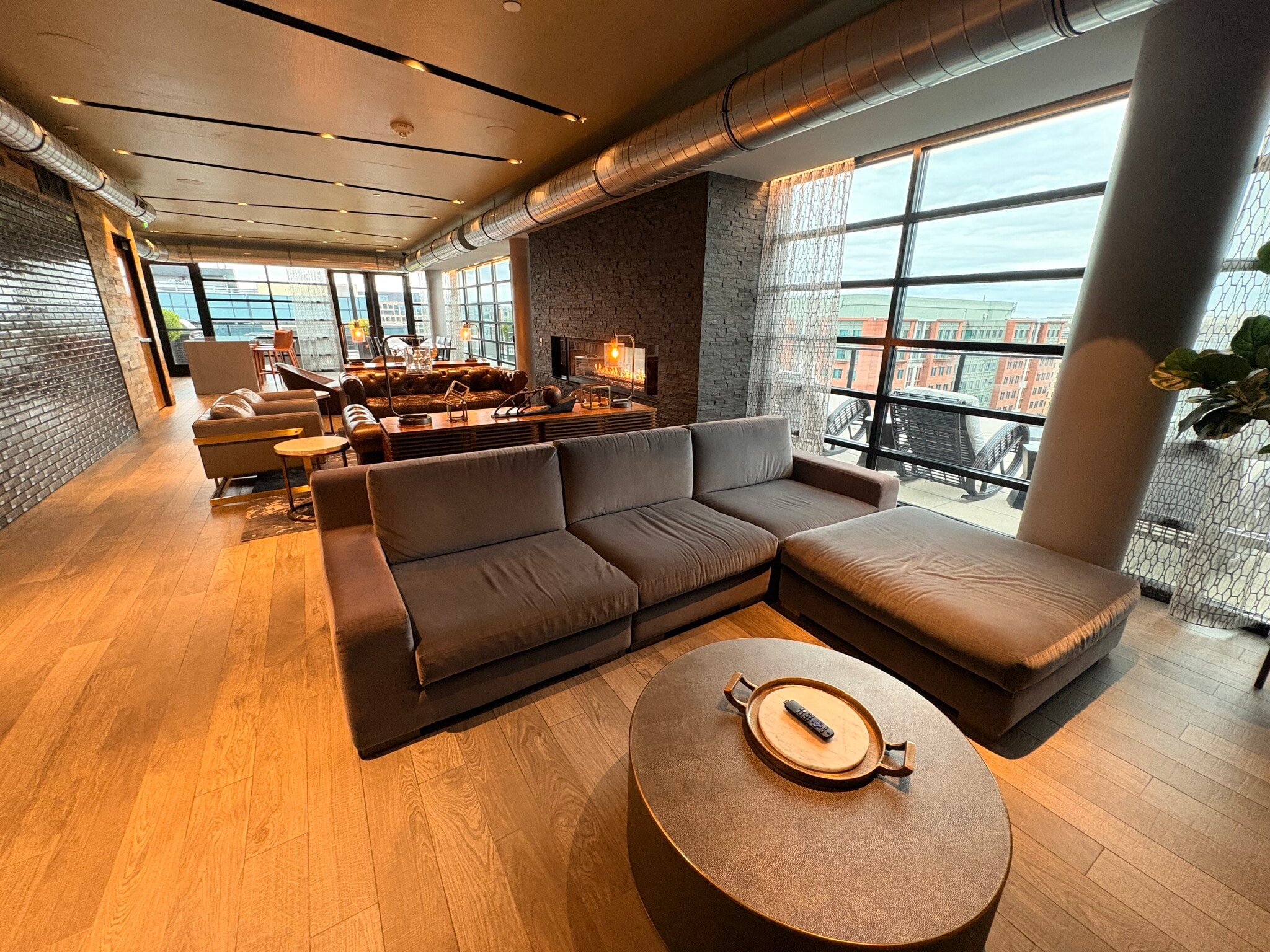 Pent House 3 - 1300 4th St SE