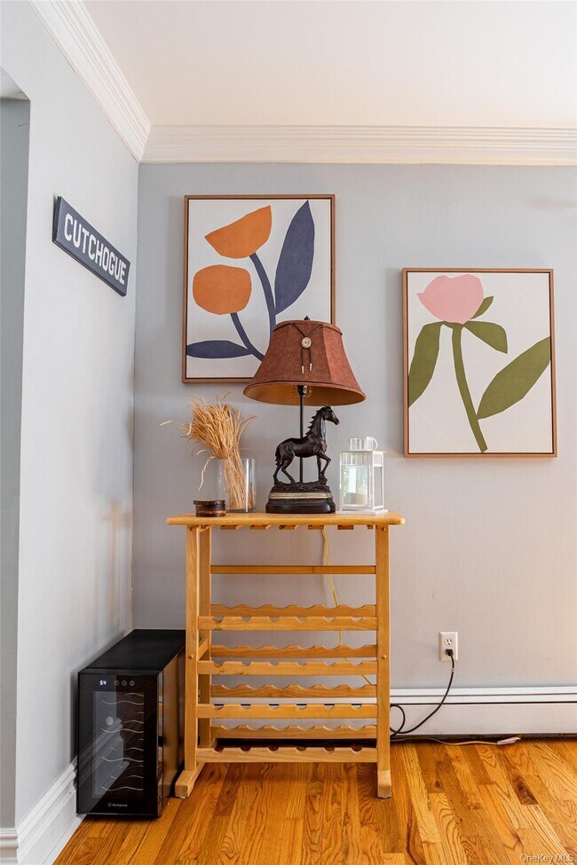 Building Photo - 2300 Pine Tree Rd