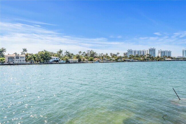 Building Photo - TREASURE ISLAND