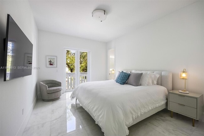 Building Photo - 2760 Brickell Ct