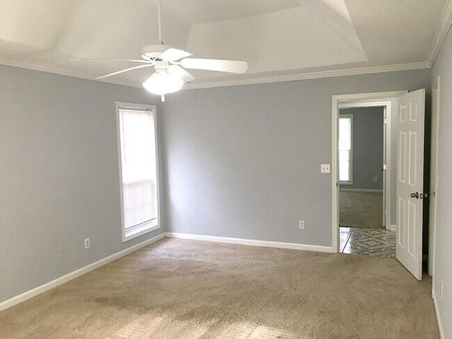 Building Photo - 2515 Freemans Walk Dr
