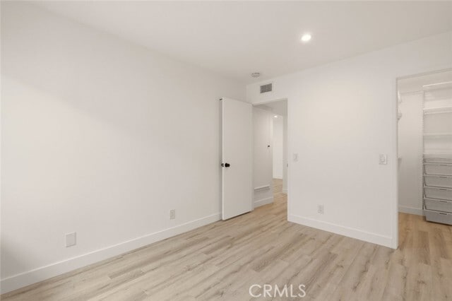 Building Photo - 725 Palomares Ave