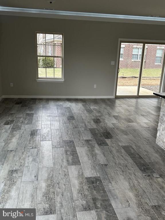 Building Photo - 106 Delano Dr