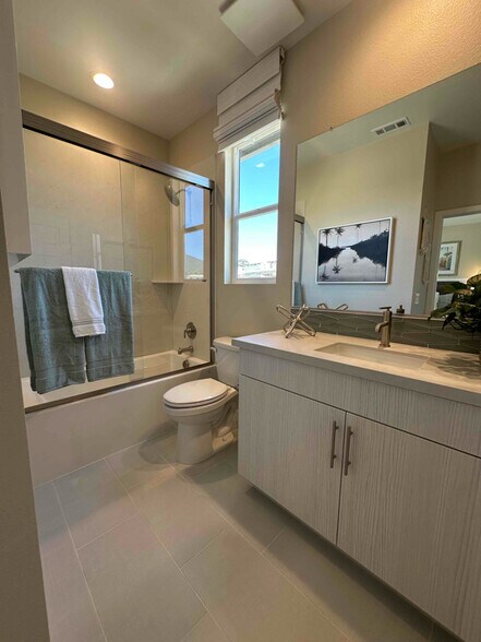 Building Photo - 502 spindle Way