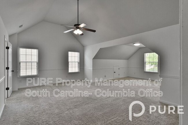 Building Photo - 522 Moulton Way